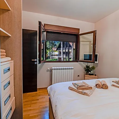 Erak Relax 兹拉蒂博尔